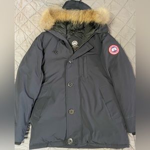 Canada Goose down winter parka Men’s Medium